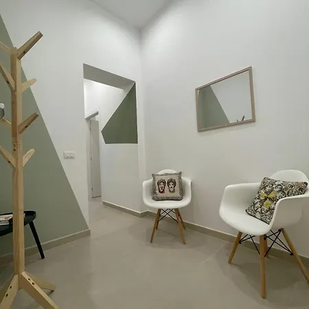 Le Stanze Di Eleonora Comfort Палермо